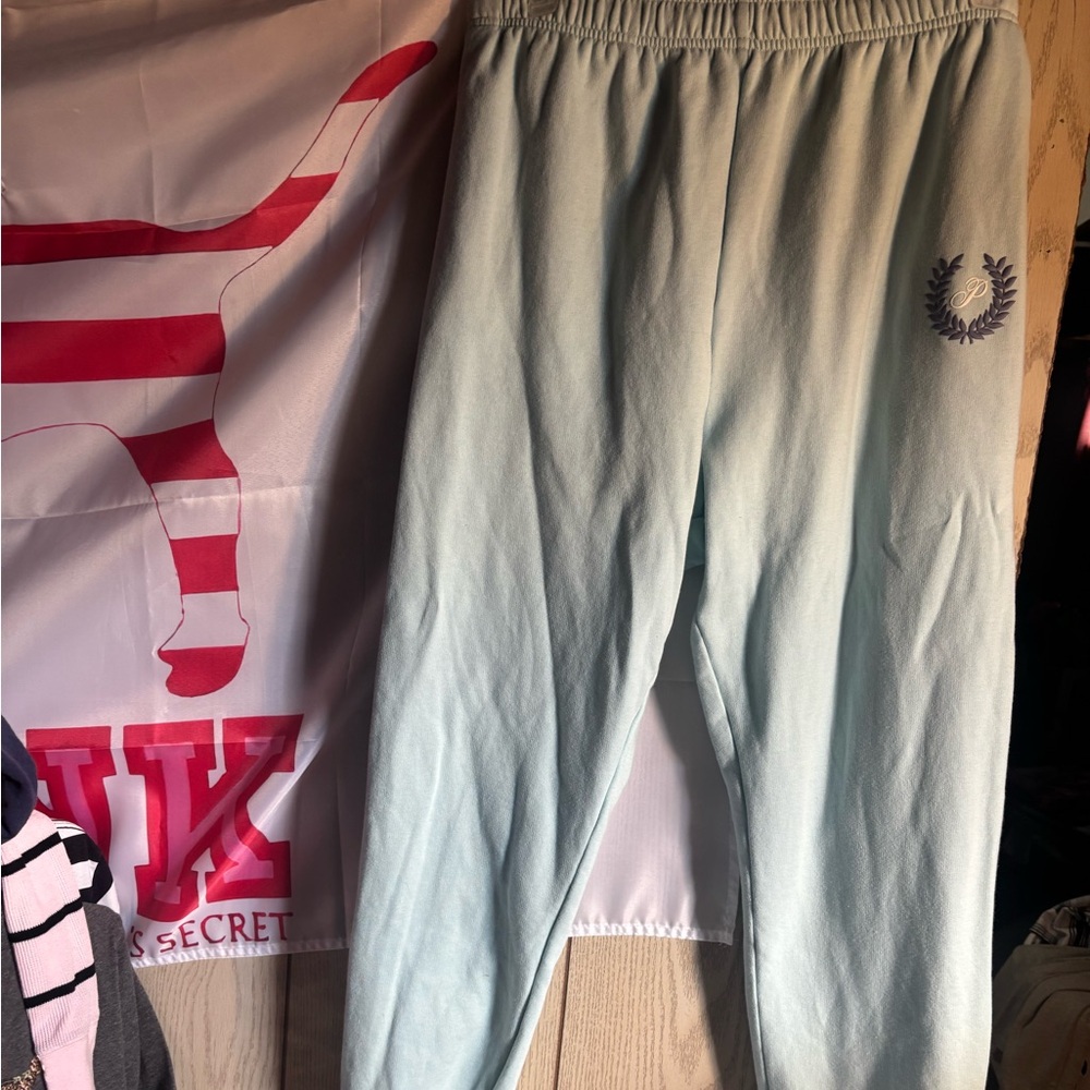 VS PINK SWEATS Sz XL